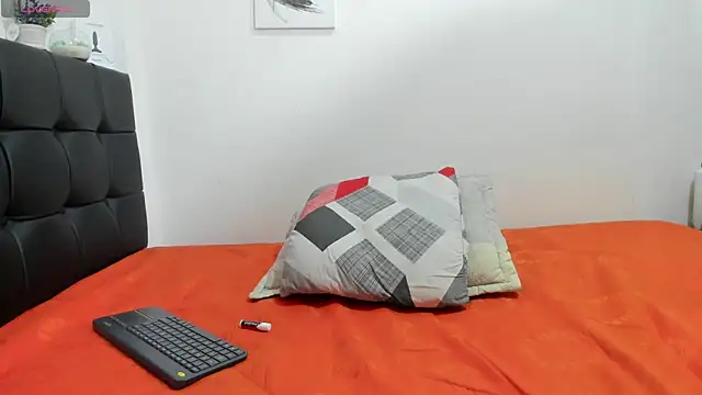 RoddyRich11 online show from March 2025 01:50:02 PM