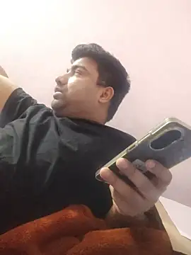 L9vefromAkhil online show from February 2026 09:47:01 AM