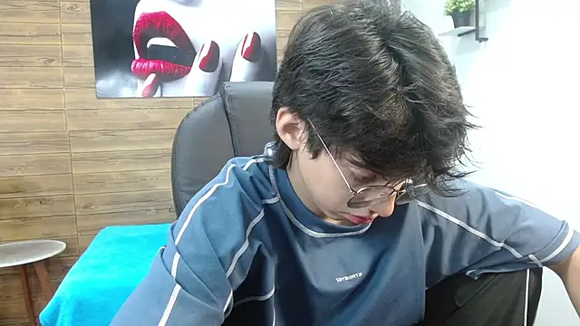 jhoellx online show from December 2025 12:43:01 PM