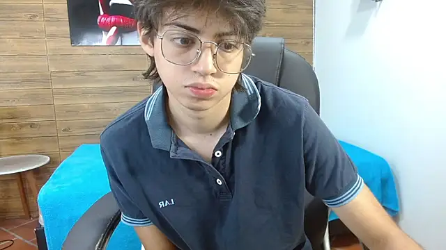 jhoellx online show from December 2025 07:30:02 PM