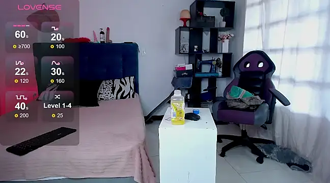 diabla sexyboobs online show from February 2025 08:41:02 PM