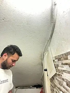 Cristian 099 online show from January 2026 12:25:02 AM