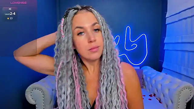 Snapshot of rock_n_roxy chatting on March 2026 01:21:01 AM rock n roxy online show from March 2026 01:21:01 AM