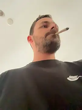 Snapshot of defbond420 chatting on December 2025 10:42:01 AM defbond420 online show from December 2025 10:42:01 AM