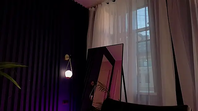 CassieCool online show from November 2025 12:48:02 PM