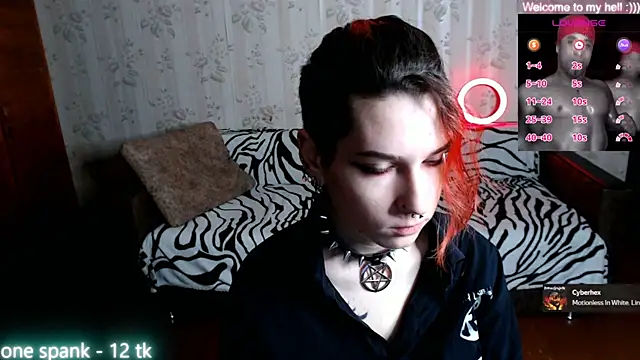 Snapshot of Miya_Wey_ chatting on January 2025 01:03:02 PM Miya Wey online show from January 2025 01:03:02 PM