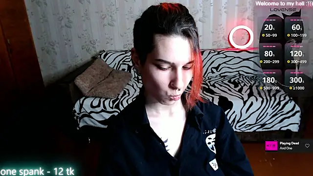 Snapshot of Miya_Wey_ chatting on January 2025 03:28:02 PM Miya Wey online show from January 2025 03:28:02 PM