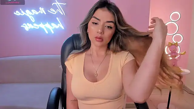 Snapshot of ChloePreston_ chatting on March 2025 10:40:02 AM ChloePreston online show from March 2025 10:40:02 AM