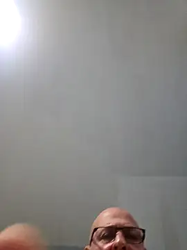 Snapshot of dickinyouto chatting on February 2026 11:42:02 AM dickinyouto online show from February 2026 11:42:02 AM