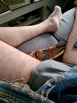 Snapshot of Bretoncool chatting on January 2025 12:58:02 PM Bretoncool online show from January 2025 12:58:02 PM