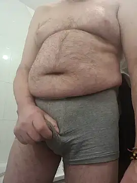 Snapshot of Bretoncool chatting on January 2025 04:00:02 PM Bretoncool online show from January 2025 04:00:02 PM