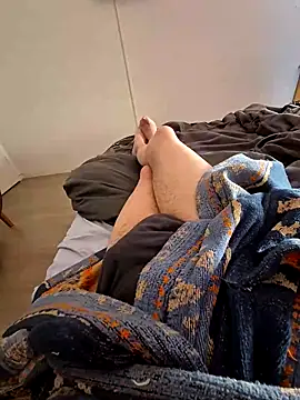 Snapshot of Bretoncool chatting on February 2025 02:31:02 PM Bretoncool online show from February 2025 02:31:02 PM