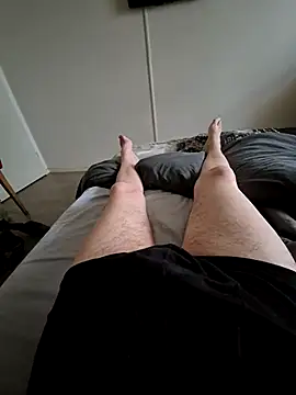 Snapshot of Bretoncool chatting on March 2025 09:28:01 AM Bretoncool online show from March 2025 09:28:01 AM