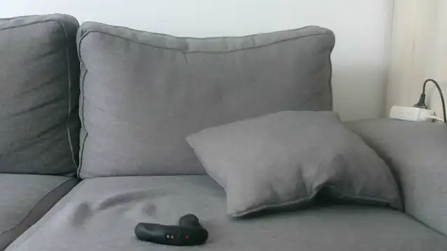 Snapshot of Bretoncool chatting on October 2025 11:17:01 AM Bretoncool online show from October 2025 11:17:01 AM