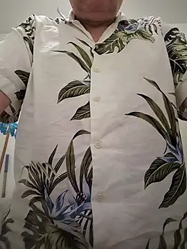 Snapshot of Bretoncool chatting on October 2025 12:25:02 PM Bretoncool online show from October 2025 12:25:02 PM