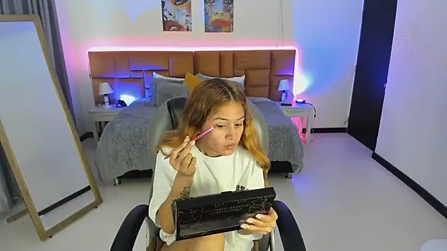 Tamy edwards online show from March 2026 08:01:01 PM