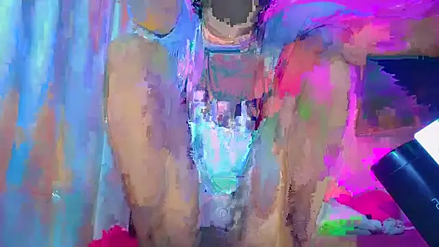 Snapshot of NahomiCamper chatting on December 2025 02:40:01 AM NahomiCamper online show from December 2025 02:40:01 AM