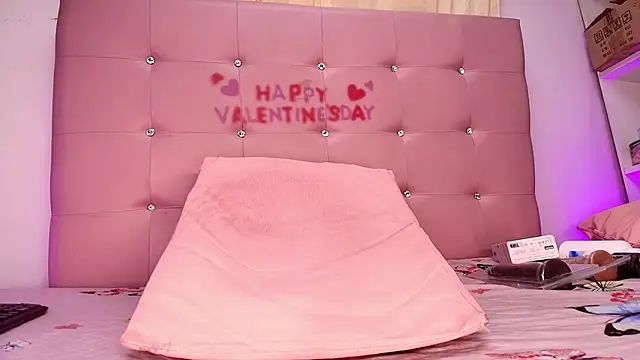 kata hazel online show from February 2025 07:13:01 PM