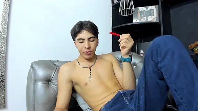 Snapshot of HeellBoy_ chatting on October 2025 08:21:02 PM HeellBoy online show from October 2025 08:21:02 PM