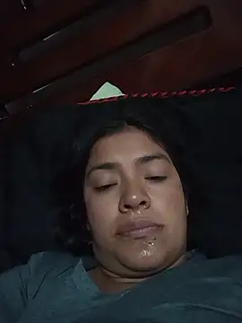 arianithaxox online show from December 2025 10:49:02 PM