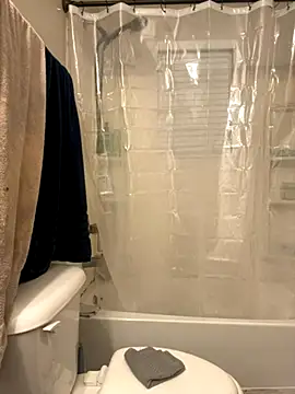 lovelyy kitty online show from November 2025 03:45:01 AM