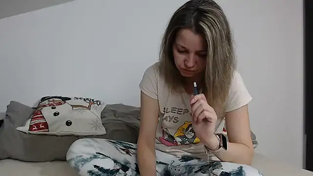 SweetMaddy888 online show from December 2024 04:07:02 AM