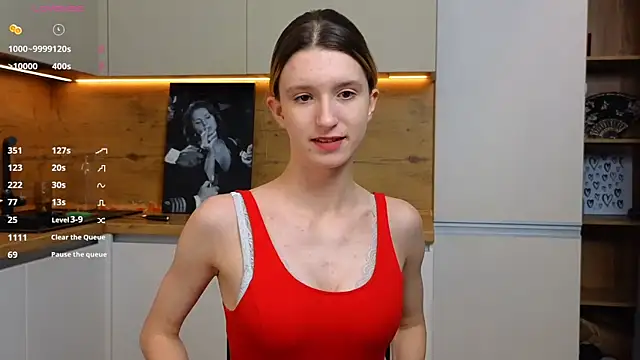Fellissa online show from December 2024 04:06:01 PM