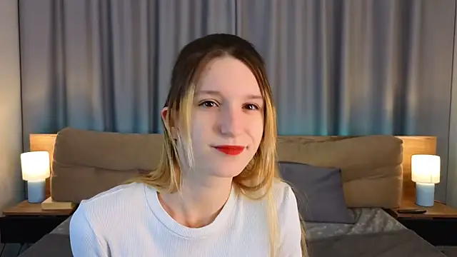 Fellissa online show from January 2025 04:05:01 PM