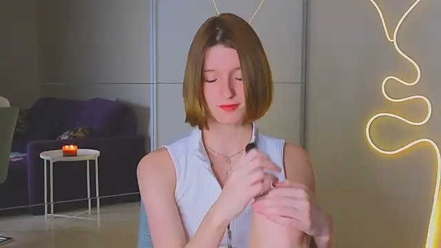 Fellissa online show from February 2025 04:12:02 PM