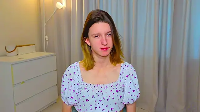Fellissa online show from September 2025 04:13:02 AM