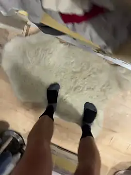 Snapshot of rundum40 chatting on February 2025 04:28:01 PM rundum40 online show from February 2025 04:28:01 PM