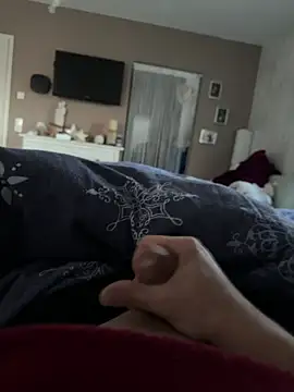 Snapshot of rundum40 chatting on February 2025 04:26:02 PM rundum40 online show from February 2025 04:26:02 PM