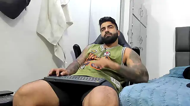 Lyon vach online show from January 2025 04:44:02 AM