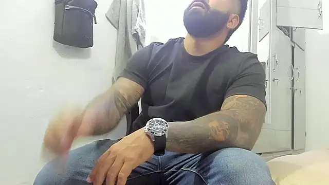 Lyon vach online show from January 2025 01:52:01 AM