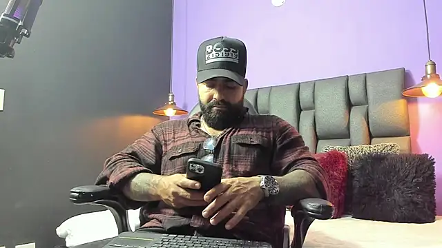 Lyon vach online show from September 2025 12:11:02 AM