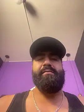 Lyon vach online show from November 2025 09:36:02 PM