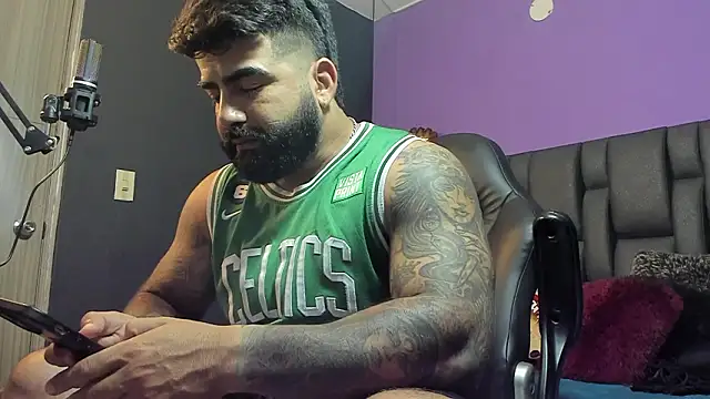 Lyon vach online show from February 2026 01:57:02 AM