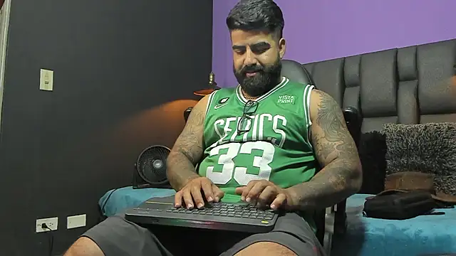 Lyon vach online show from March 2026 11:33:01 PM