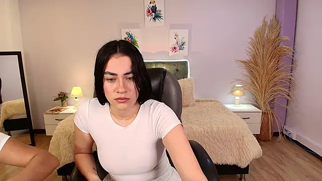 Icysweetcam online show from April 2026 11:05:02 AM