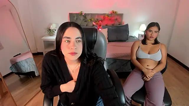 Icysweetcam online show from May 2026 11:07:02 AM