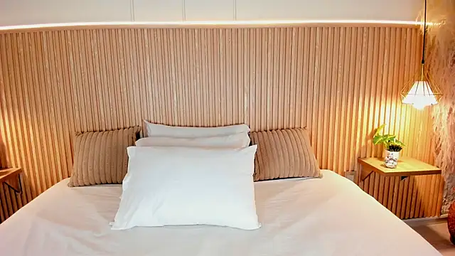 ArticaBelle online show from March 2026 04:28:02 AM