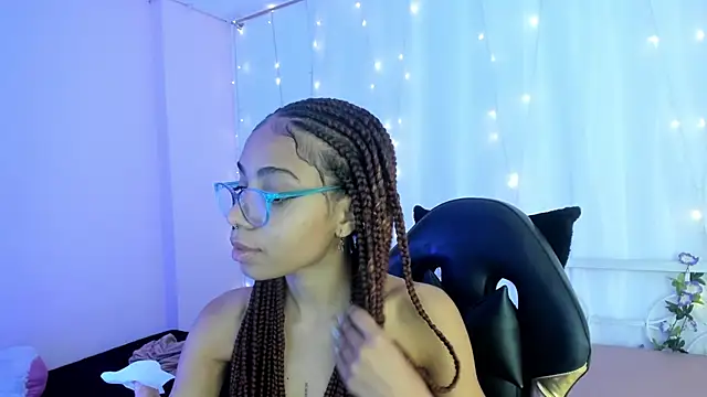 Abigail Wilson  online show from January 2025 11:42:01 PM