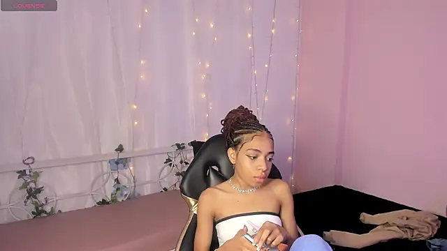 Abigail Wilson  online show from January 2025 08:54:01 PM