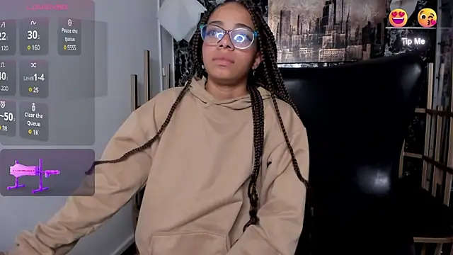 Abigail Wilson  online show from March 2025 09:19:02 AM