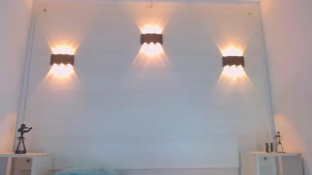 Snapshot of Molly_Spears chatting on February 2025 03:23:02 PM Molly Spears online show from February 2025 03:23:02 PM