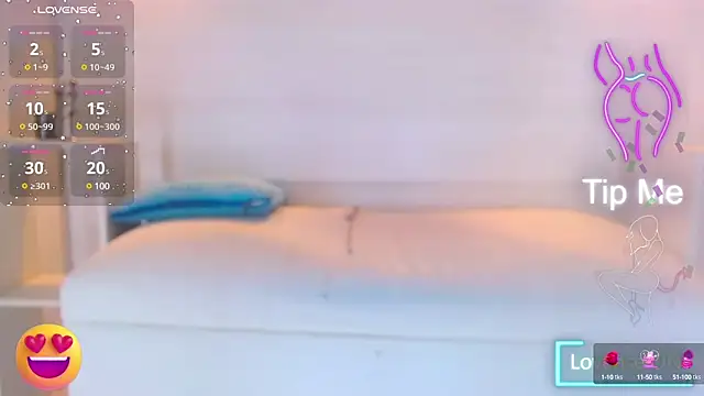 Snapshot of Molly_Spears chatting on February 2025 01:48:02 PM Molly Spears online show from February 2025 01:48:02 PM