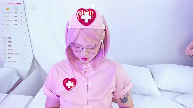 Snapshot of NanaOsaky chatting on February 2025 12:39:02 PM NanaOsaky online show from February 2025 12:39:02 PM