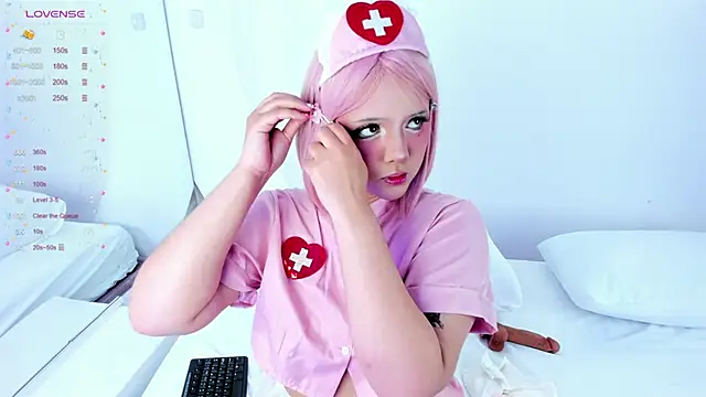 Snapshot of NanaOsaky chatting on February 2025 12:25:02 PM NanaOsaky online show from February 2025 12:25:02 PM