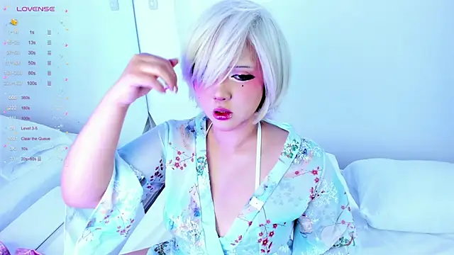 Snapshot of NanaOsaky chatting on February 2025 12:34:01 PM NanaOsaky online show from February 2025 12:34:01 PM