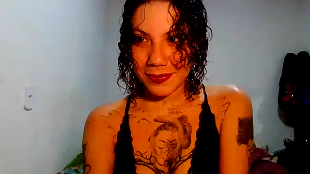 Snapshot of Submersidollx chatting on May 2026 12:21:02 PM Submersidollx online show from May 2026 12:21:02 PM